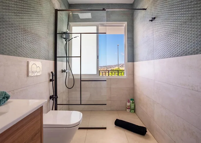 Family With Pool And Sea View By Lovetenerife Nyaraló *